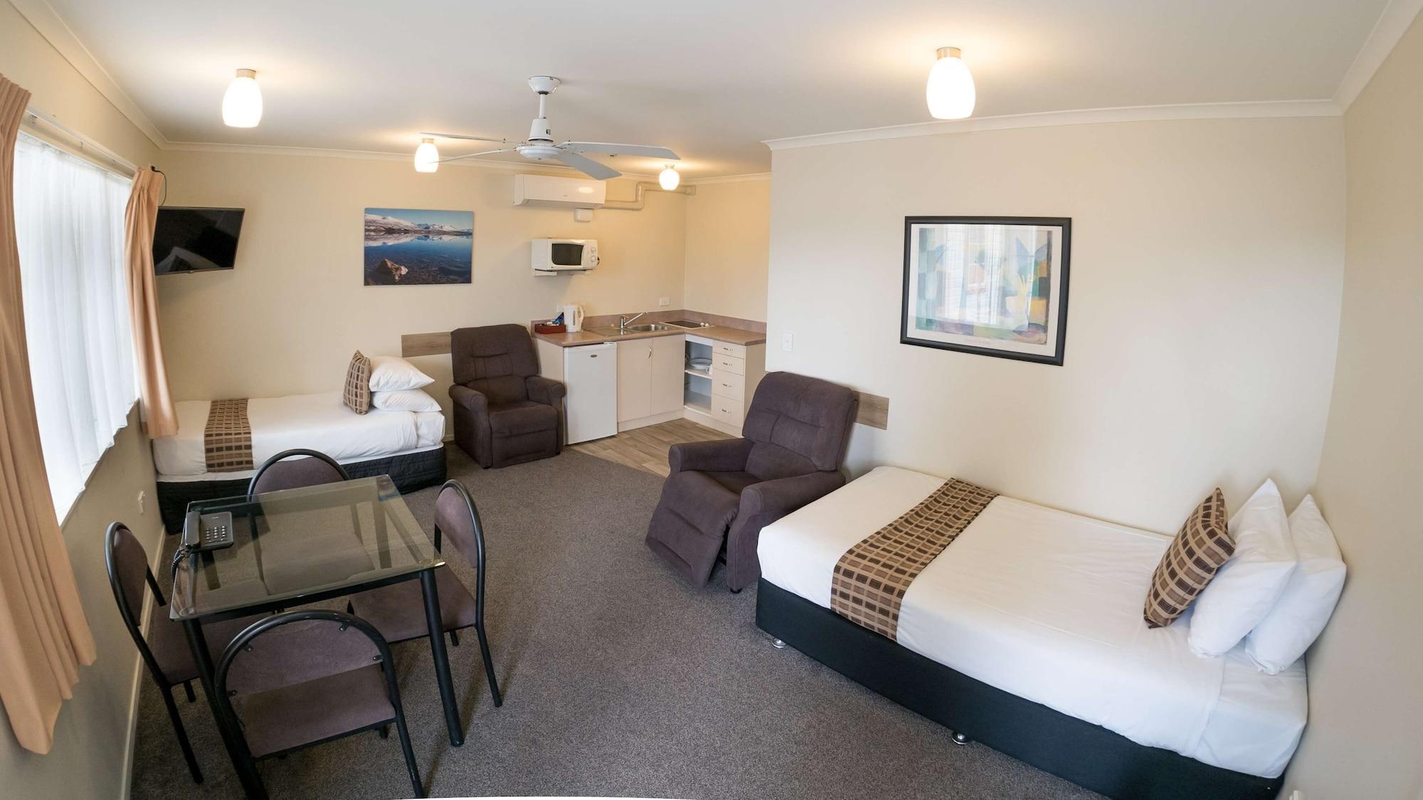 Bks Pioneer Motel Auckland Exterior photo