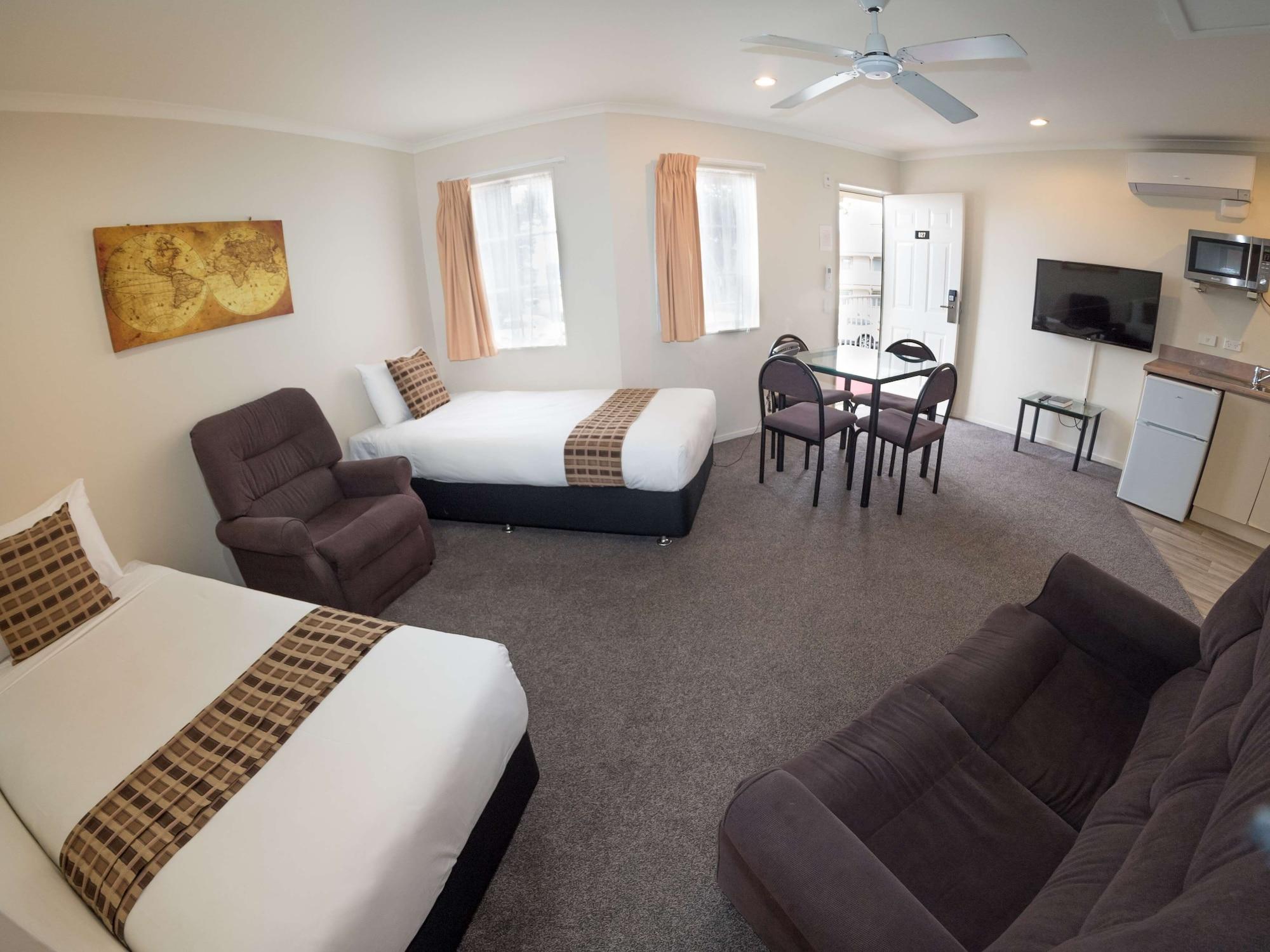 Bks Pioneer Motel Auckland Exterior photo