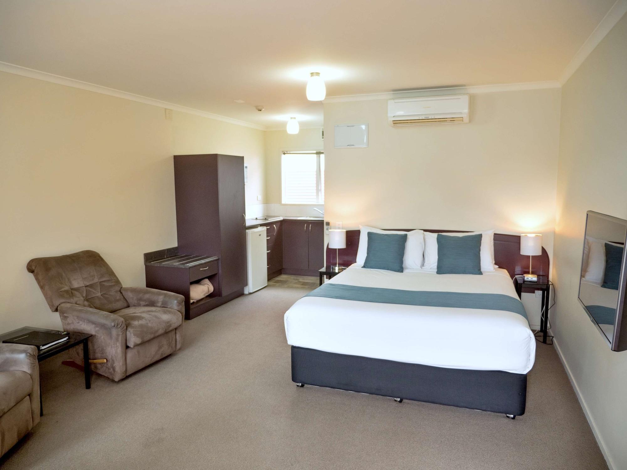 Bks Pioneer Motel Auckland Exterior photo