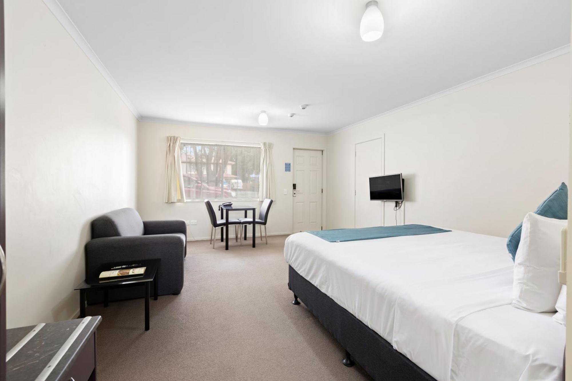 Bks Pioneer Motel Auckland Room photo