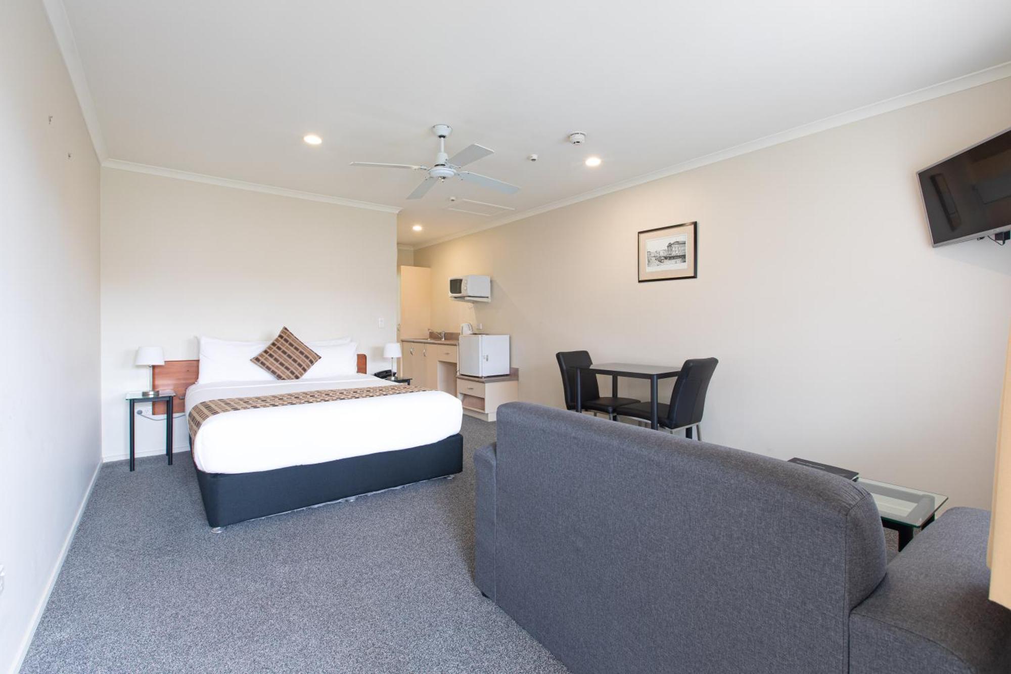 Bks Pioneer Motel Auckland Room photo